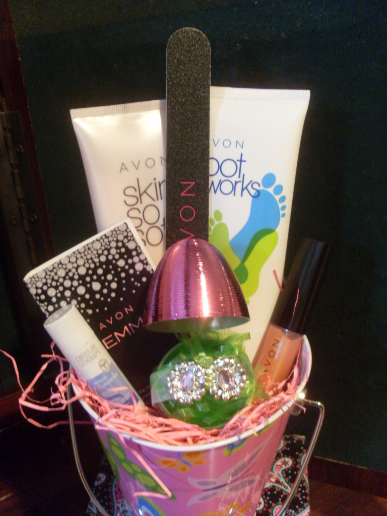 Avon Gift Basket Ideas
 Avon Gift Baskets Avon Beauty Rep Monica
