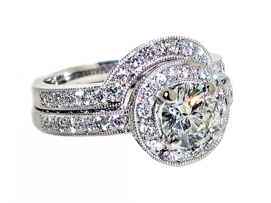 Awesome Wedding Rings
 Tiffany s Engagement And Weddings Rings Amazing