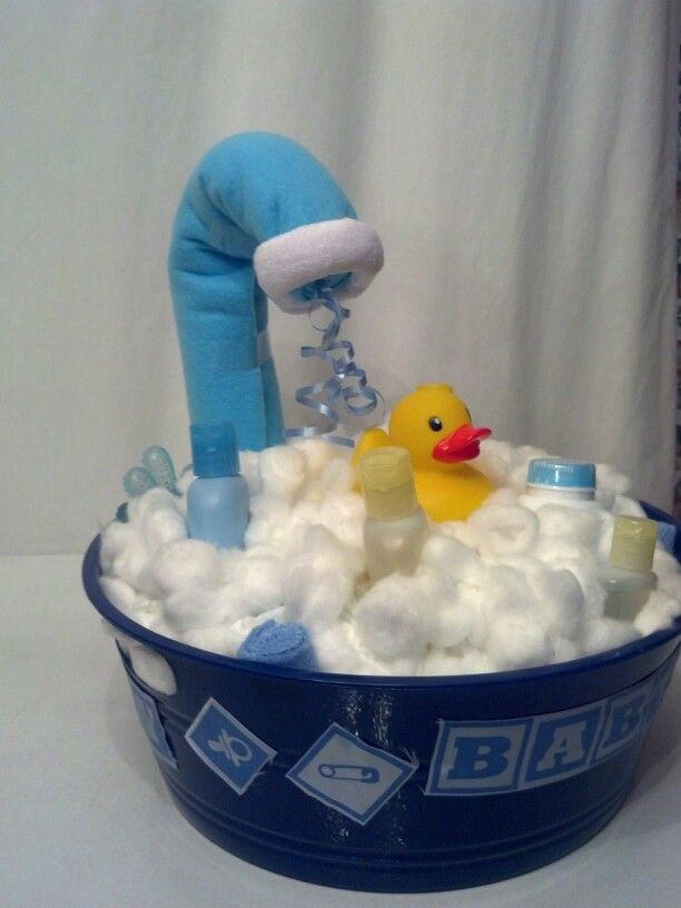 Baby Bath Tub Gift Ideas
 Mini Bath Tub Diaper Gift Basket lled with sz2