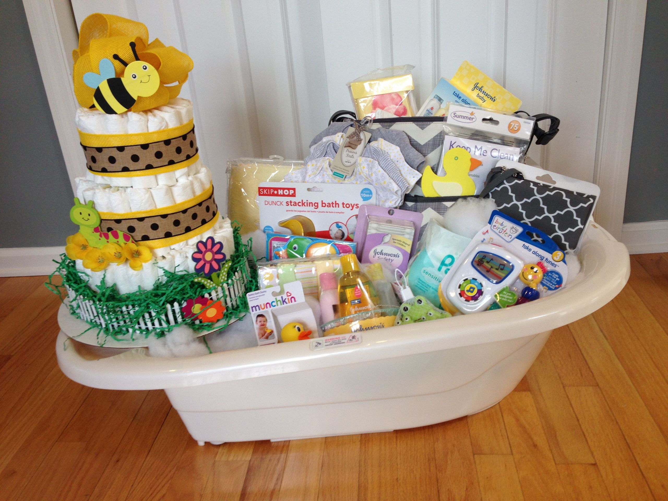 Baby Bath Tub Gift Ideas
 Baby Shower gender neutral bath tub basket and diaper