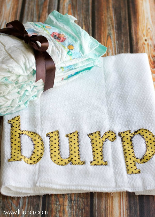 Baby Burp Cloth DIY
 BURP Cloths Tutorial