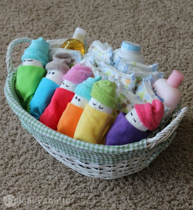 Baby Gift DIY
 42 Fabulous DIY Baby Shower Gifts