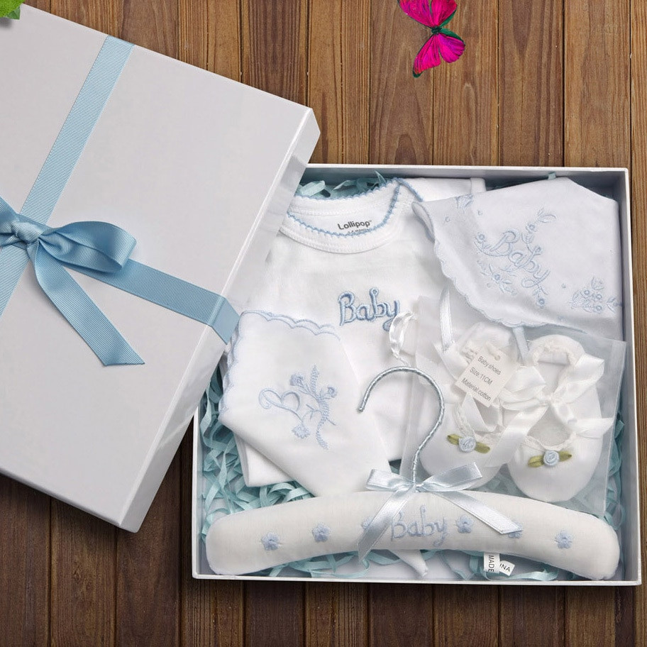 Baby Gift Set
 5 Pieces NewBorn Baby Gift Set Cotton Baby Clothes