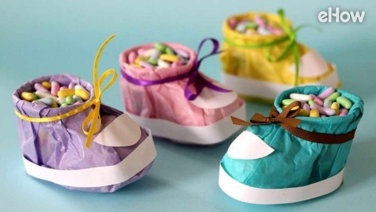 Baby Shower DIY Ideas
 4 Creative DIY Baby Shower Decorations