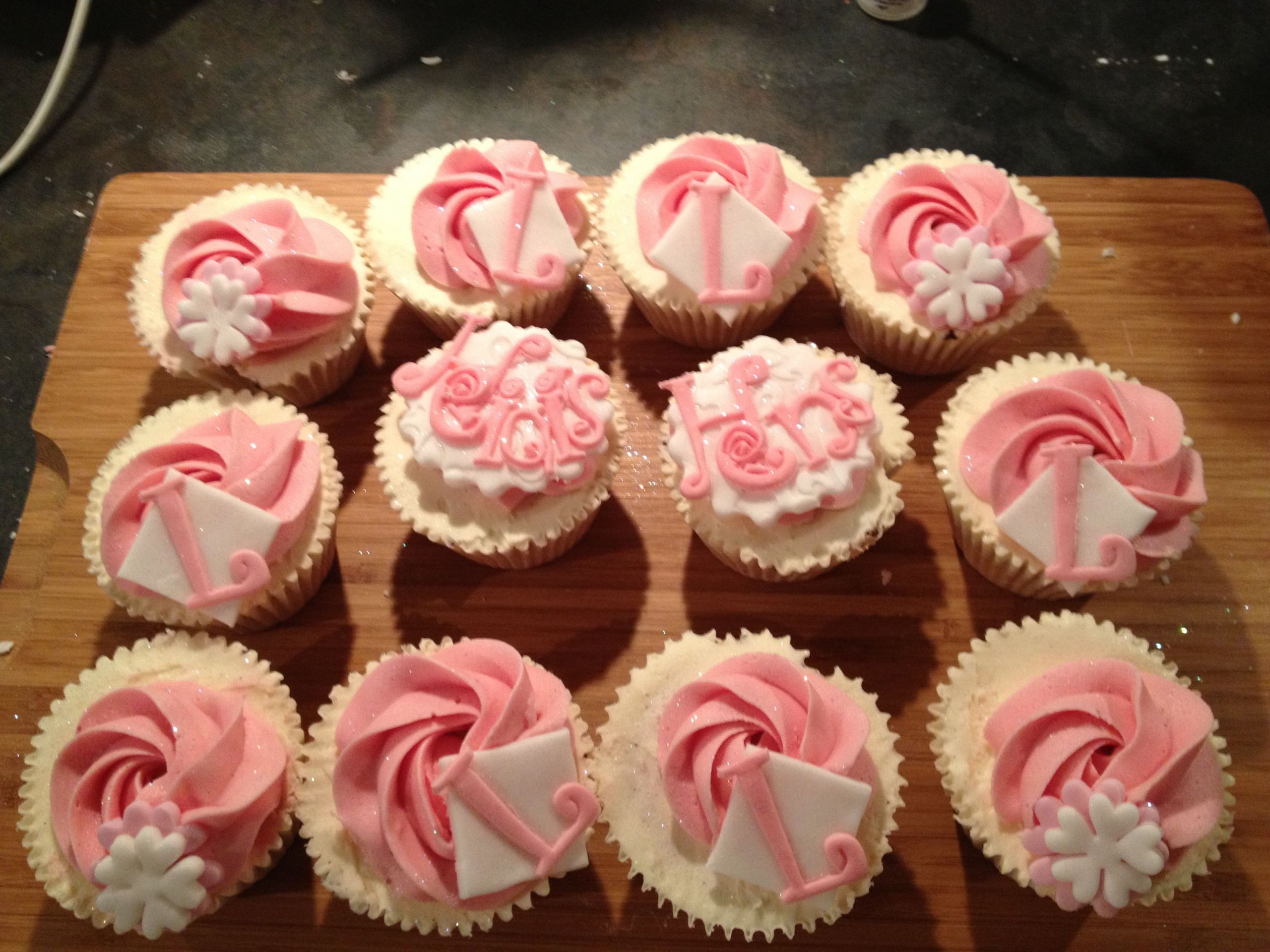 Bachelorette Party Cupcake Ideas
 My hen party cupcakes