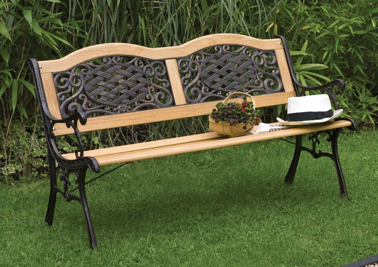 Backyard Bench Ideas
 Garden benches designs Nicez
