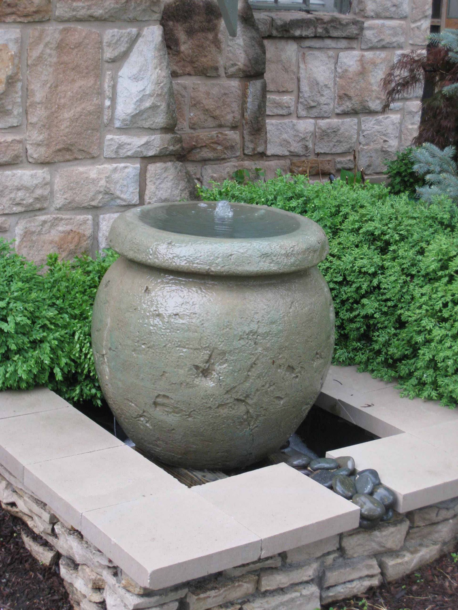Backyard Fountain Ponds
 Custom Garden Fountains & Statuary in Kansas City at