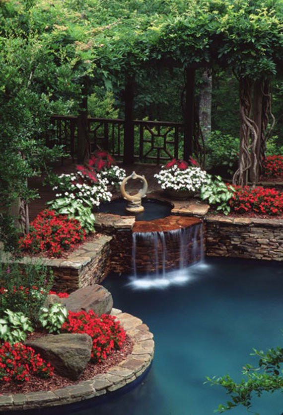 Backyard Fountain Ponds
 30 Beautiful Backyard Ponds And Water Garden Ideas