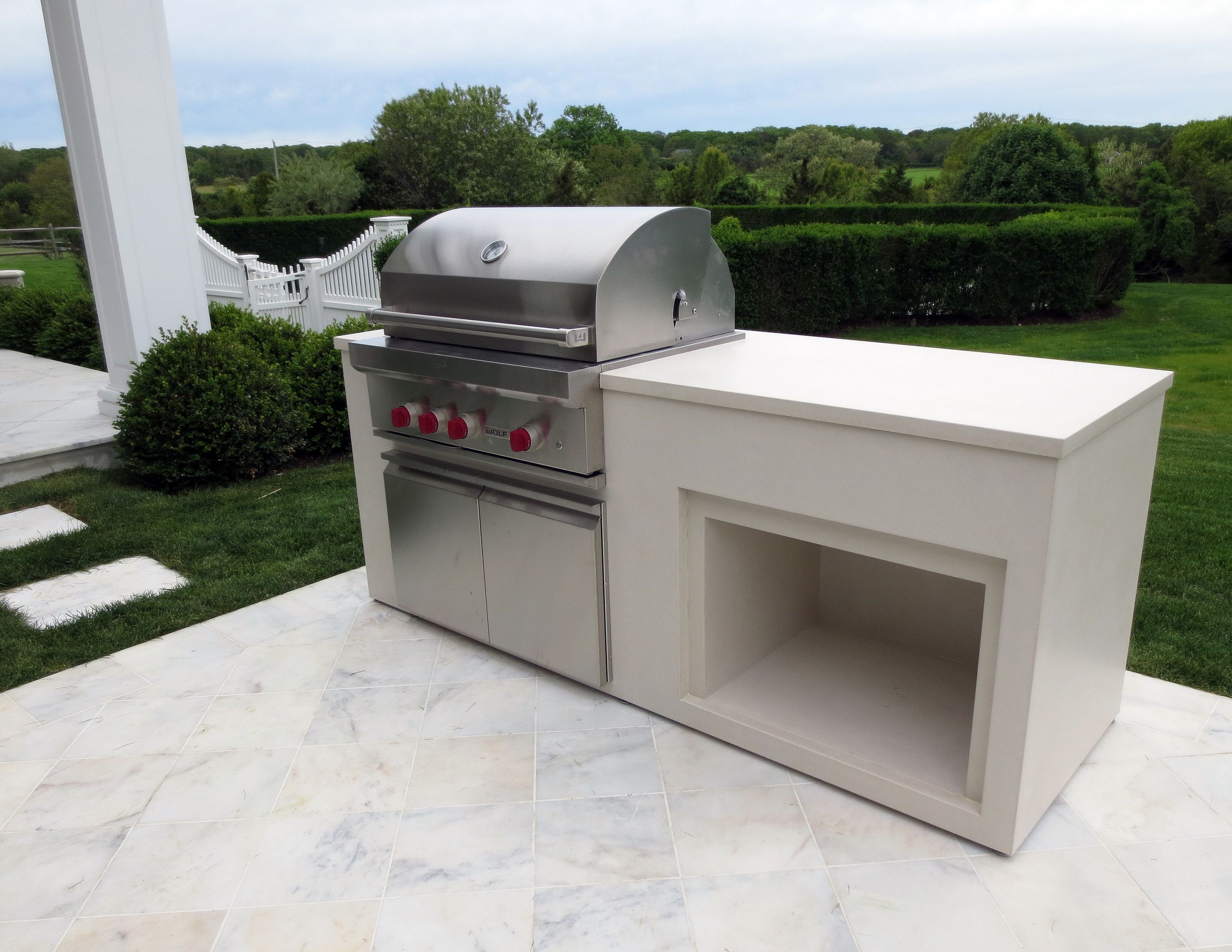 Backyard Grill Grills
 Outdoor kitchen Wolf Grill unit