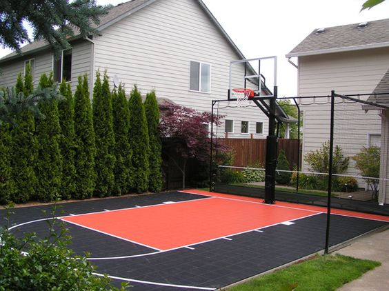 Backyard Half Court Basketball
 Backyard Basketball Court Ideas To Help Your Family Be e