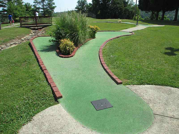 Backyard Miniature Golf
 Make Backyard Golf Course