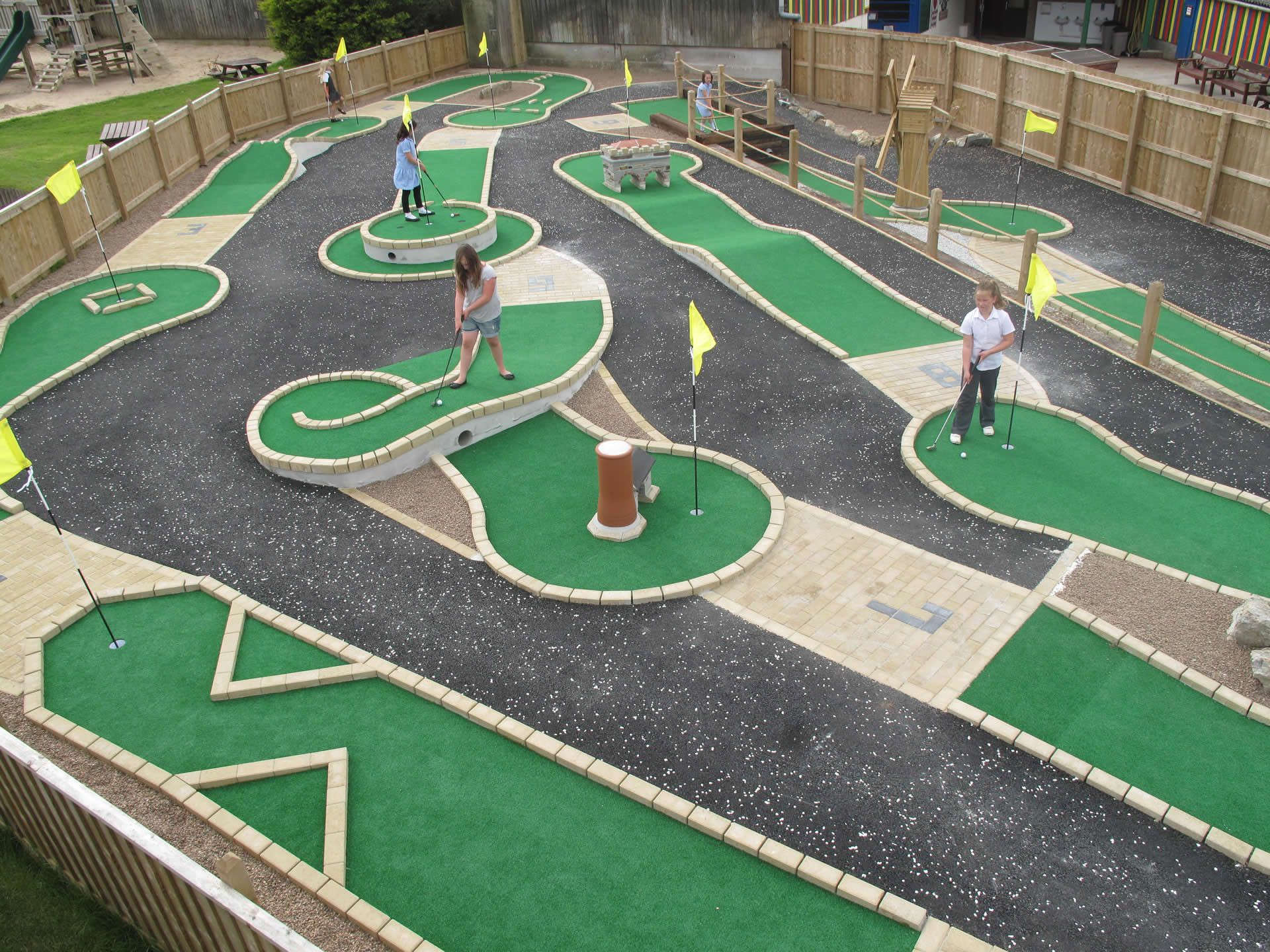 Backyard Miniature Golf Course Kits
 15 Game Room Ideas You Did Not Know About Pros & Cons