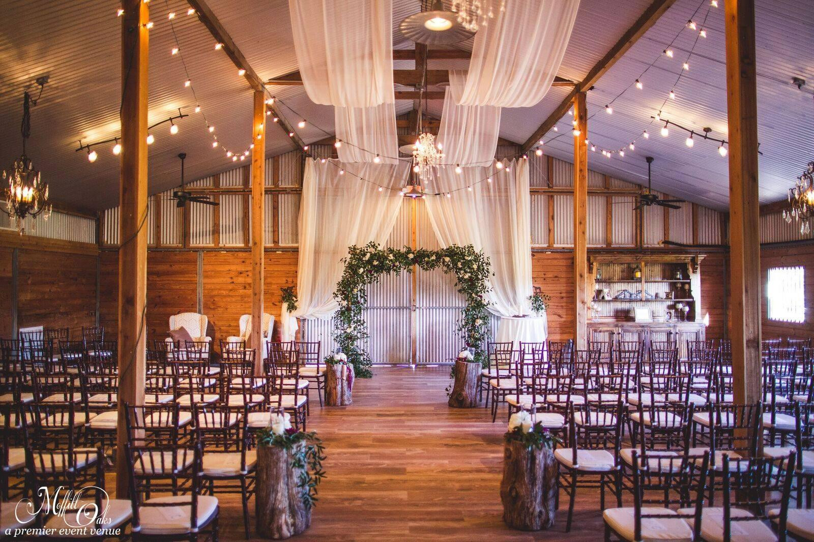 Barn Wedding Venues In Texas
 Houston Venues Lakeside Rustic Barn Ballroom