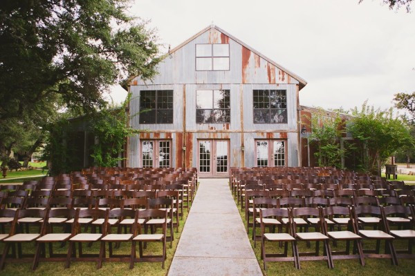 Barn Wedding Venues In Texas
 10 Beautiful Barn Wedding Venues Deep in the Heart of Texas