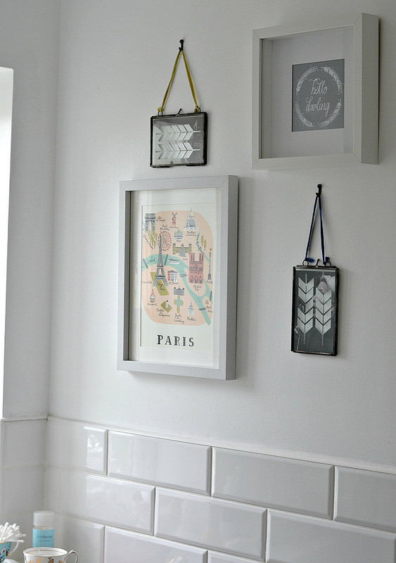 Bathroom Artwork For The Walls
 Create Your Own DIY Wall Art by Jen Stanbrook