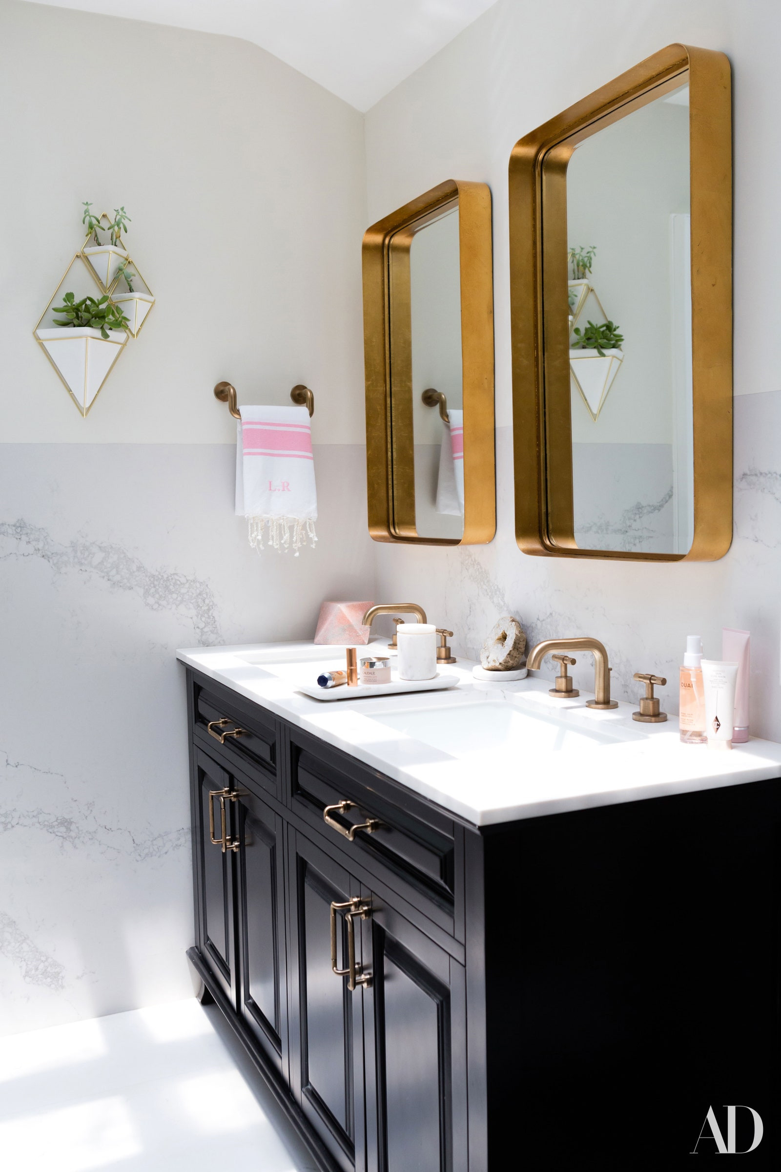 Bathroom Mirrors Over Vanity
 12 Bathroom Mirror Ideas for Every Style