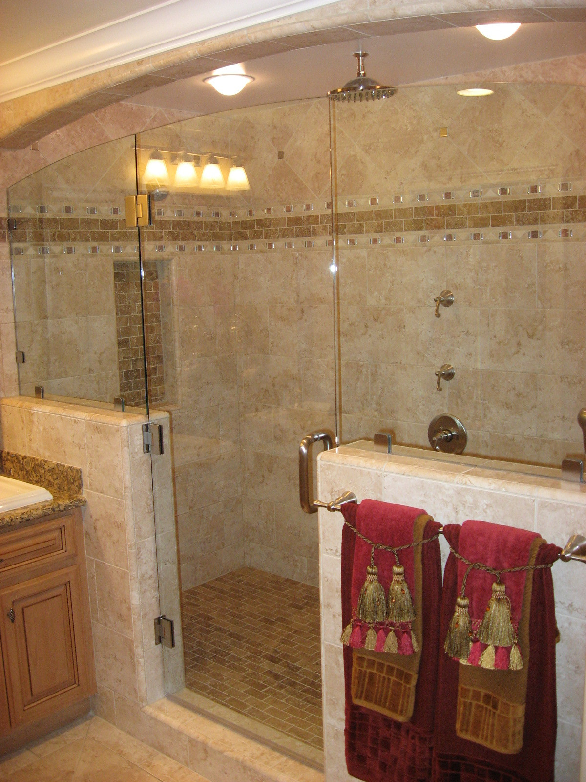 Bathroom Shower Tile Ideas
 Tile Bathroom Shower s Design Ideas