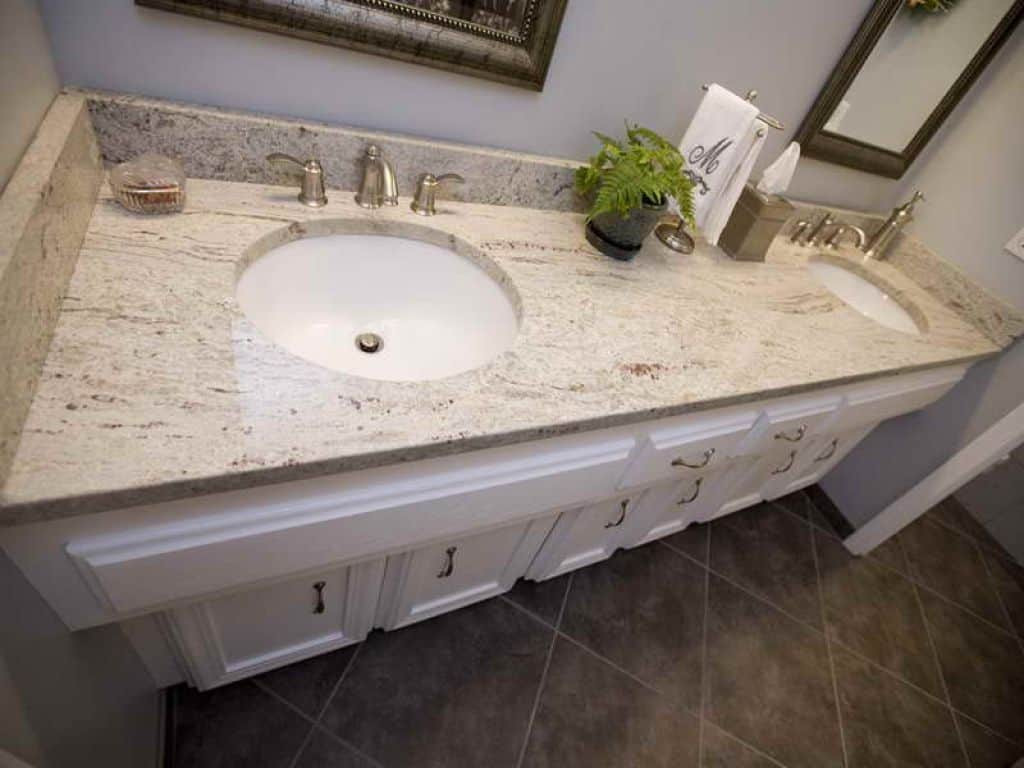Bathroom Vanities With Granite Tops
 Great Bathroom With White Vanity Cabinets With Double