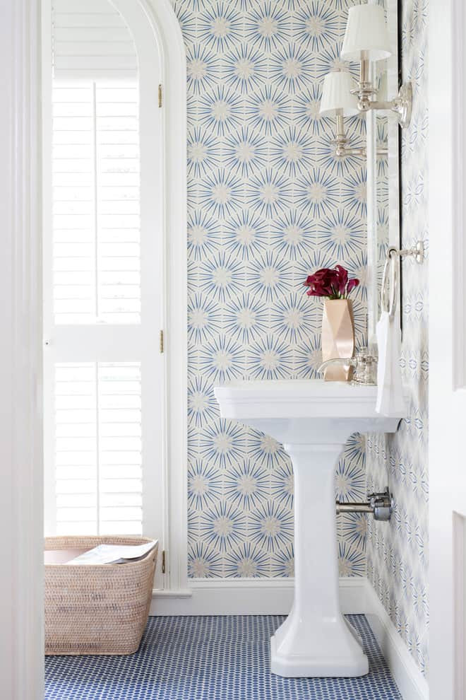 Bathroom Wallpaper Designs
 Lust Worthy Statement Bathroom Wallpapers