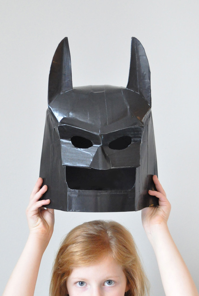 Batman Mask DIY
 DIY LEGO Batman Mask