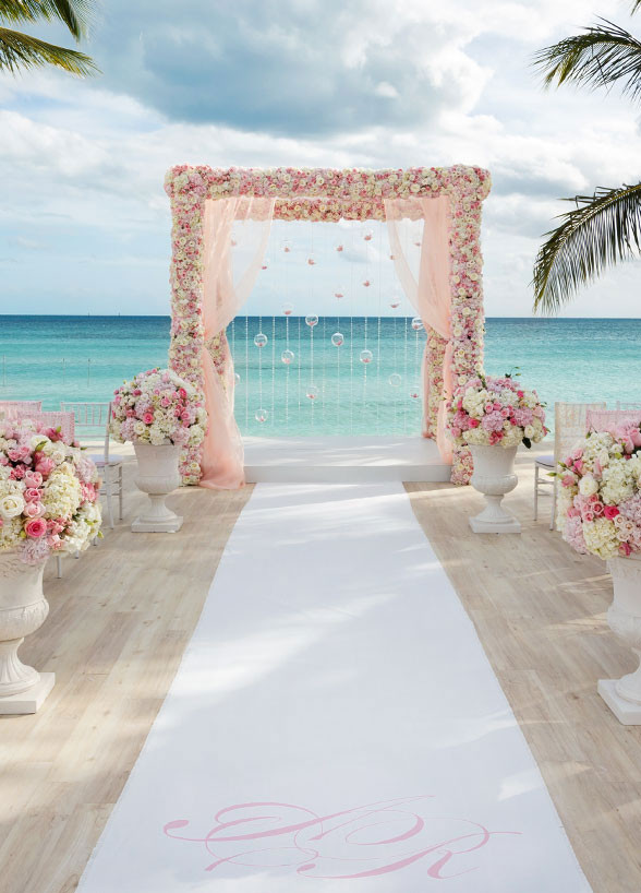 Beach Wedding Decor
 Magical Beach Wedding Aisle Decorations That Will Make You