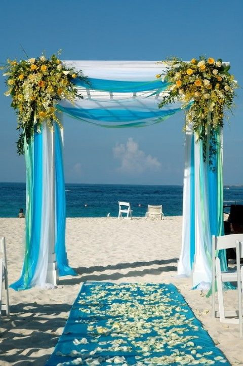 Beach Wedding Decor
 24 Fabulous Ways to Incorporate Summer Wedding Color