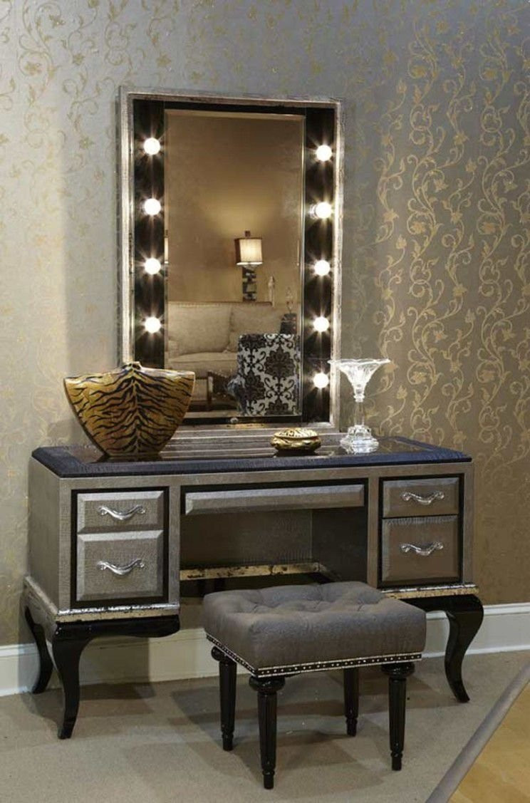 Bedroom Makeup Vanity With Lights
 50 Makeup Vanity Table With Lighted Mirror You ll Love in