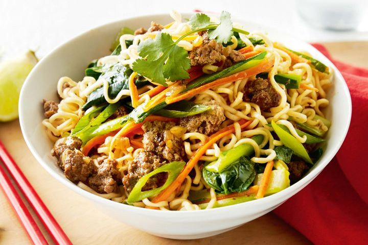 Beef Stir Fry Noodles
 Red curry beef noodle stir fry