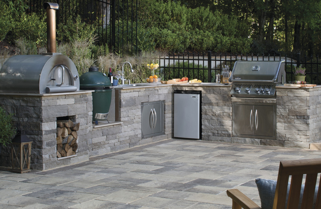 Belgard Outdoor Kitchen
 Find Out What s Cooking in the Latest Outdoor Kitchen