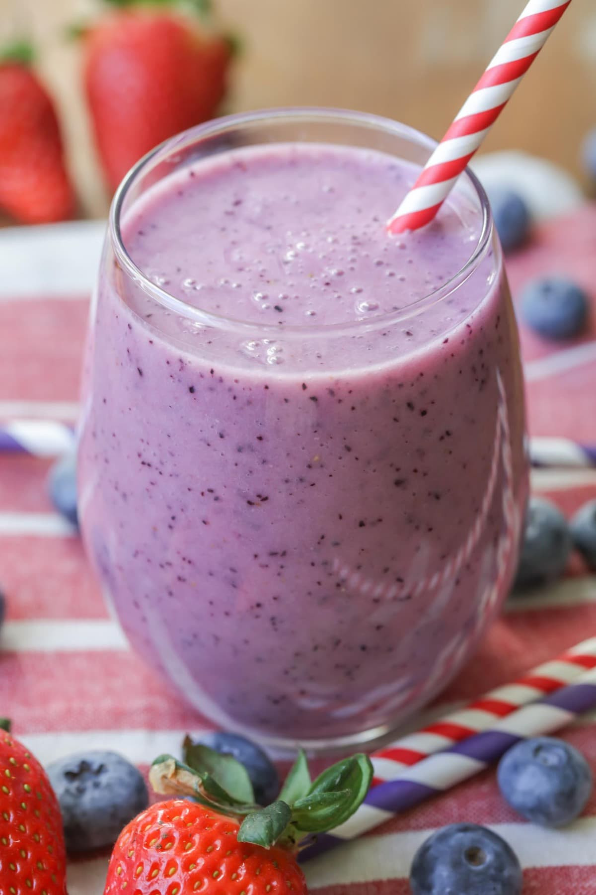 Berry Smoothie Recipes
 FAVORITE Strawberry Blueberry Smoothie Recipe