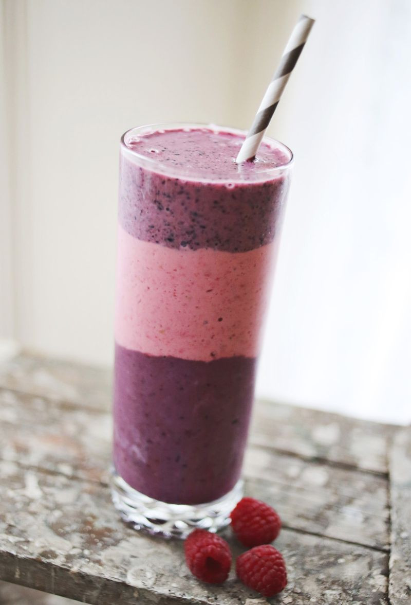 Berry Smoothie Recipes
 20 Amazingly Healthy Layered Smoothie Recipes Roxy s
