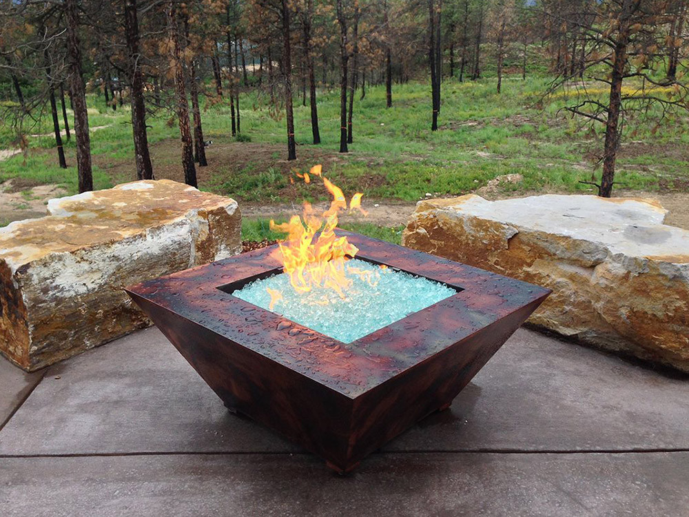Best Patio Fire Pit
 In Ground Fire Pit Design Juggles Cold Outdoor into a Warm