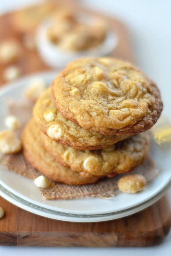 Best White Chocolate Macadamia Nut Cookies
 Best Ever White Chocolate Macadamia Nut Cookies Apple of