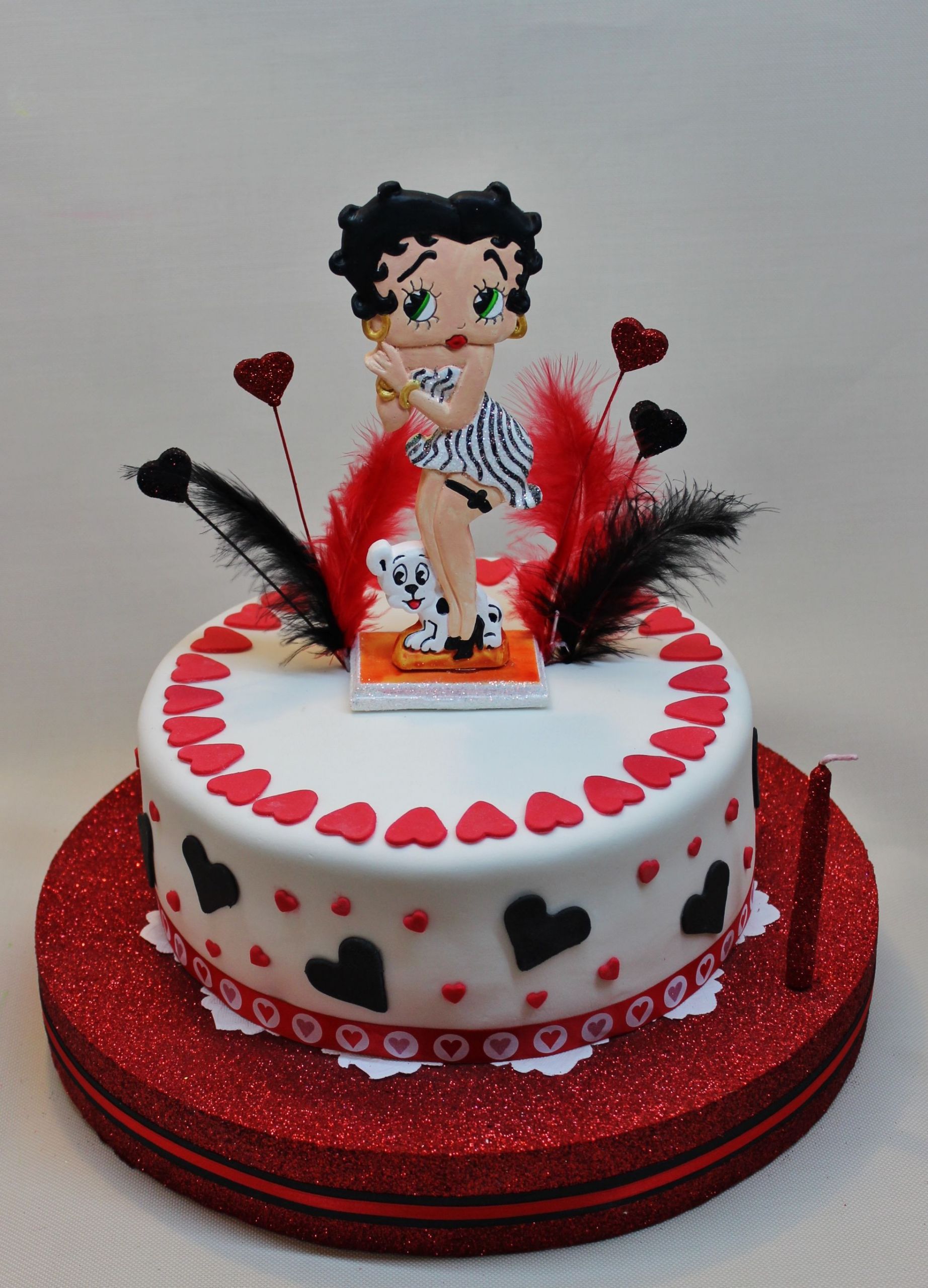 Betty Boop Birthday Cake
 Betty Boop Cake by Violeta Glace