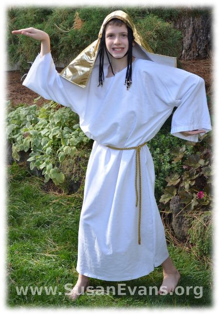 Bible Costumes For Adults DIY
 Bible Costume in Five Minutes