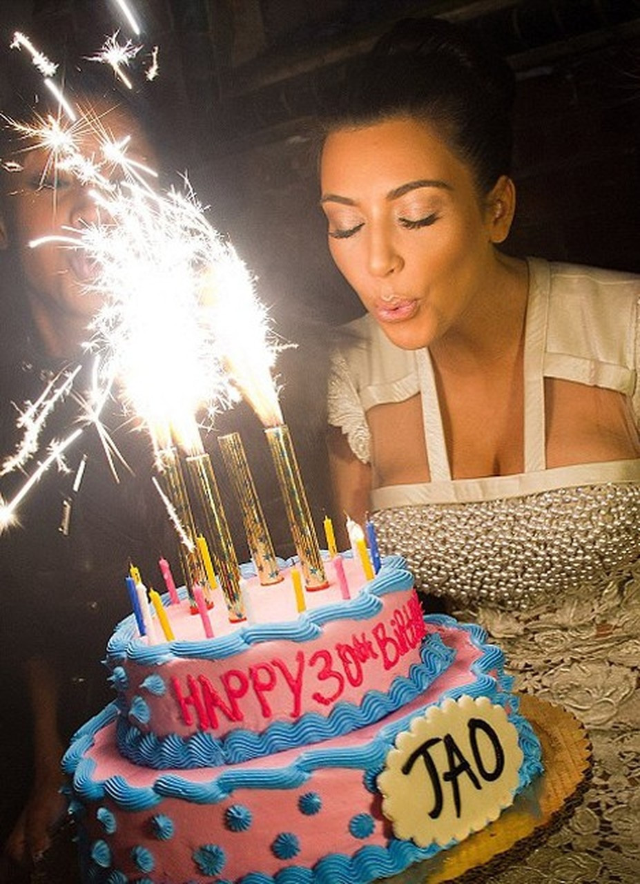 Big Birthday Cake Sparklers
 Nightlife Supplier