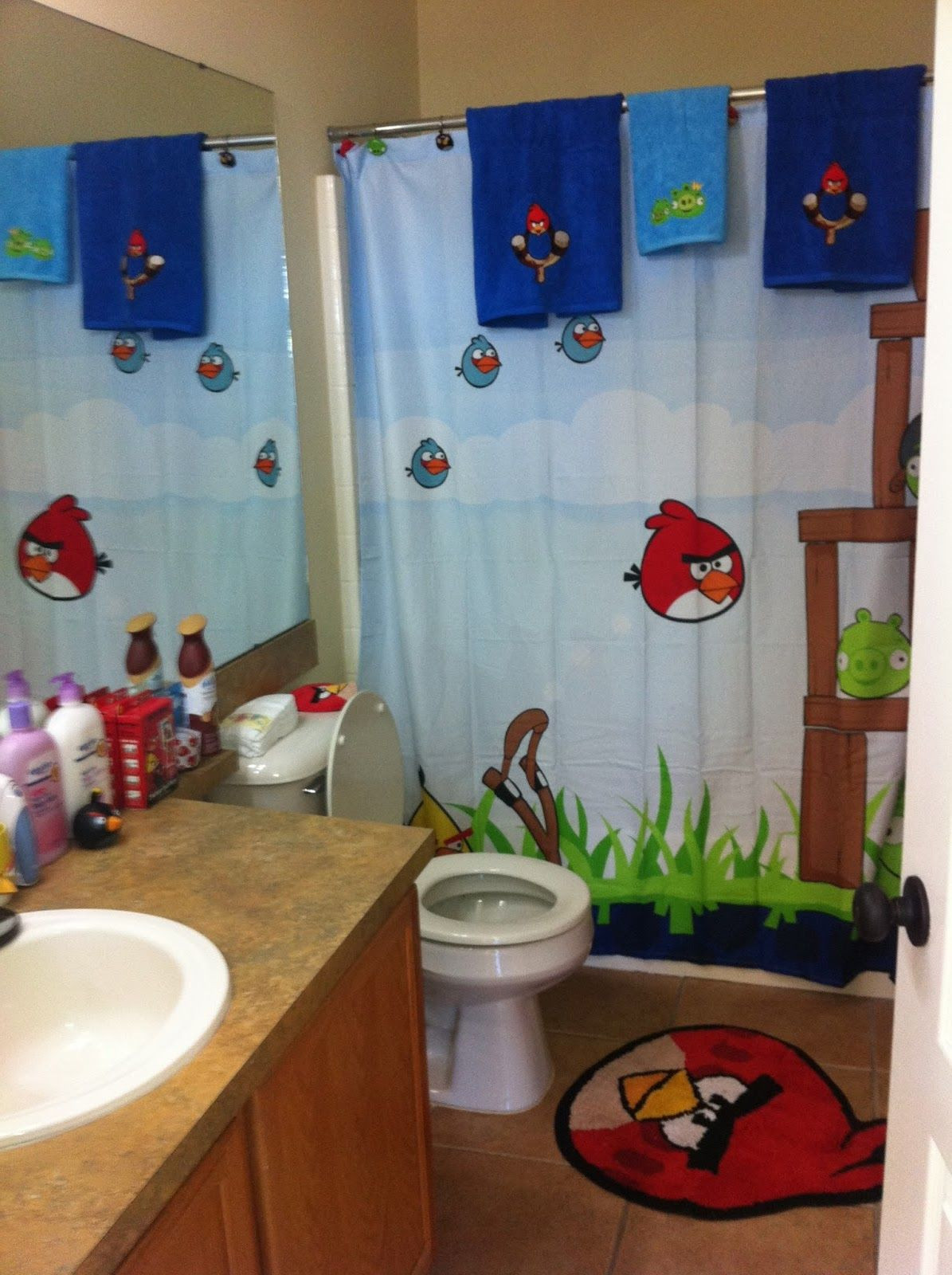 Bird Bathroom Decor
 bird decor for bathroom 2017 Grasscloth Wallpaper