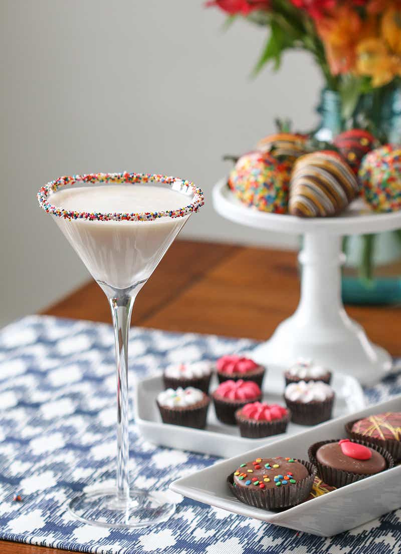 Birthday Cake Martini Recipe
 How to make a Birthday Cake Martini