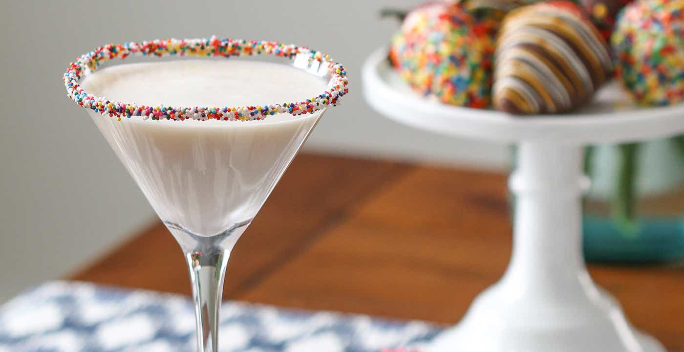 Birthday Cake Martini Recipe
 How to make a Birthday Cake Martini