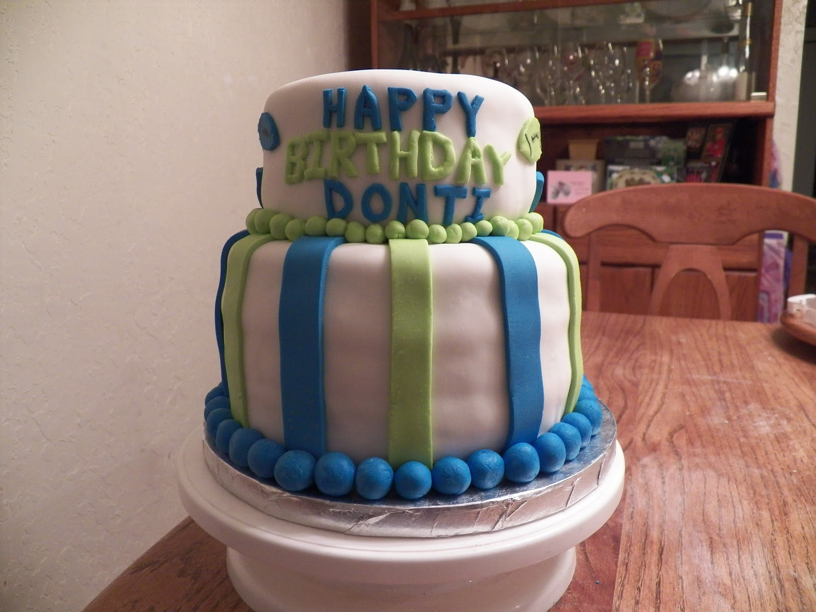 Birthday Cake Seattle
 Tales of an amateur baker Seattle Seahawks inspired
