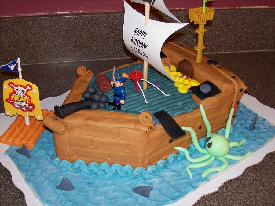 Birthday Party Ideas For 4 Year Old Boy
 Pirate cakes for a four year old boy