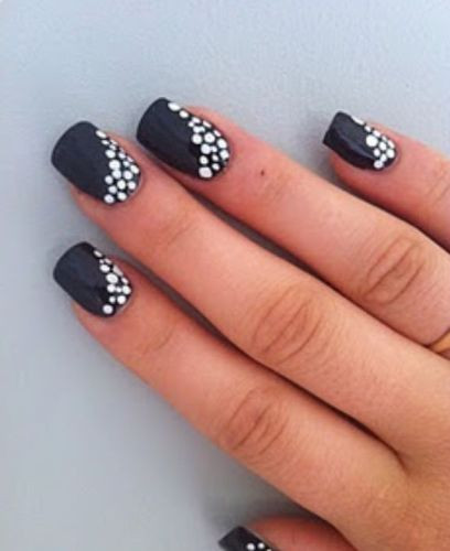Black And White Nail Art Design
 10 Best Black And White Nail Art Designs