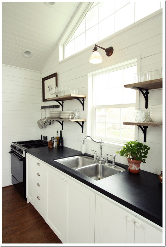 Black Kitchen Countertops
 Remodelaholic