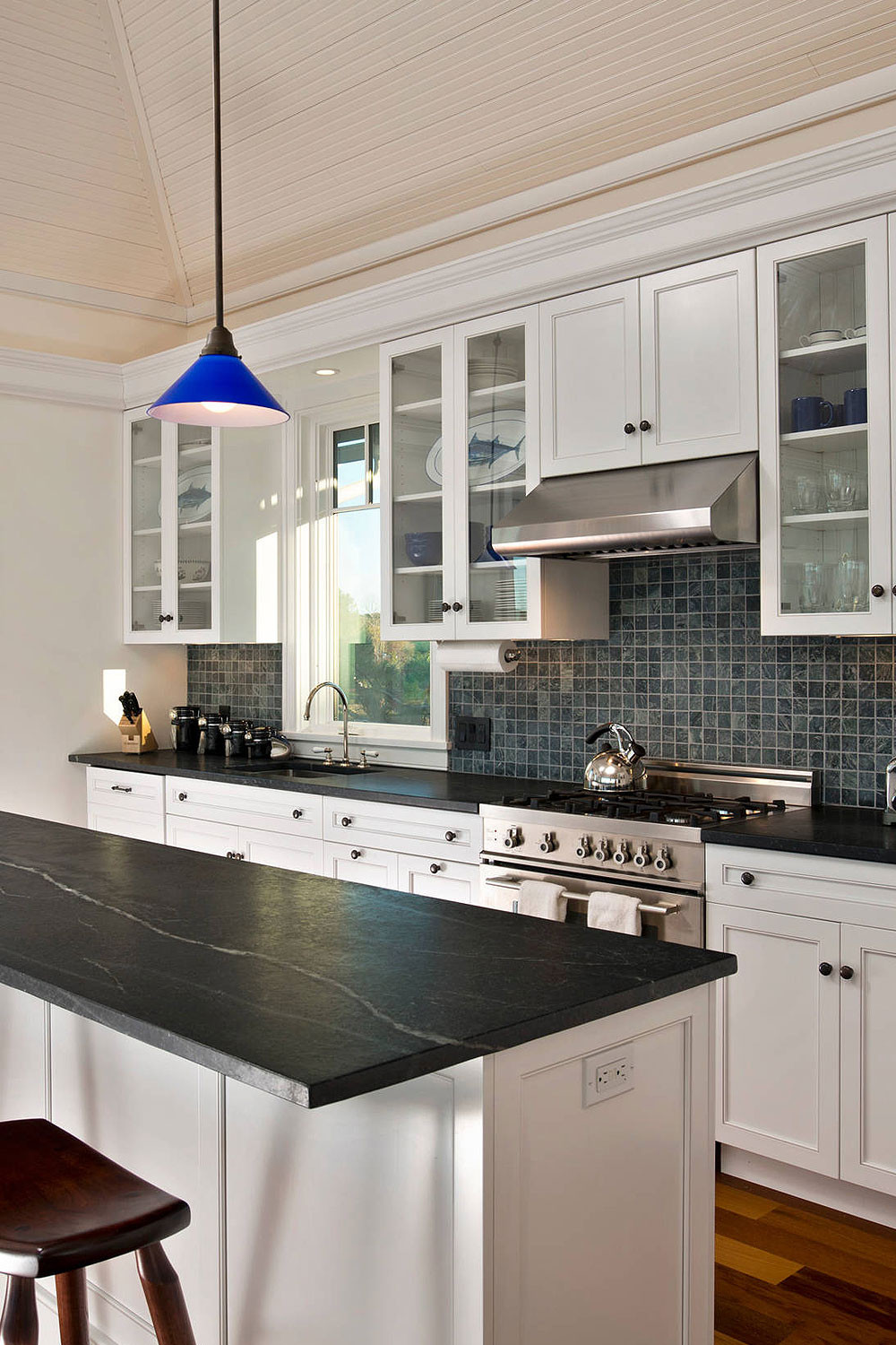 Black Kitchen Countertops With Backsplash
 50 Black Countertop Backsplash Ideas Tile Designs Tips