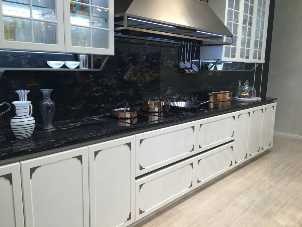 Black Kitchen Countertops With Backsplash
 The Versatility Black Kitchen Backsplashes And How To