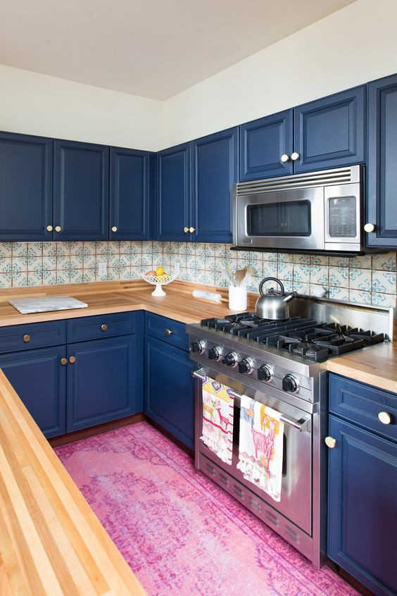 Blue Kitchen Tile Backsplash
 30 Gorgeous Blue Kitchen Decor Ideas DigsDigs