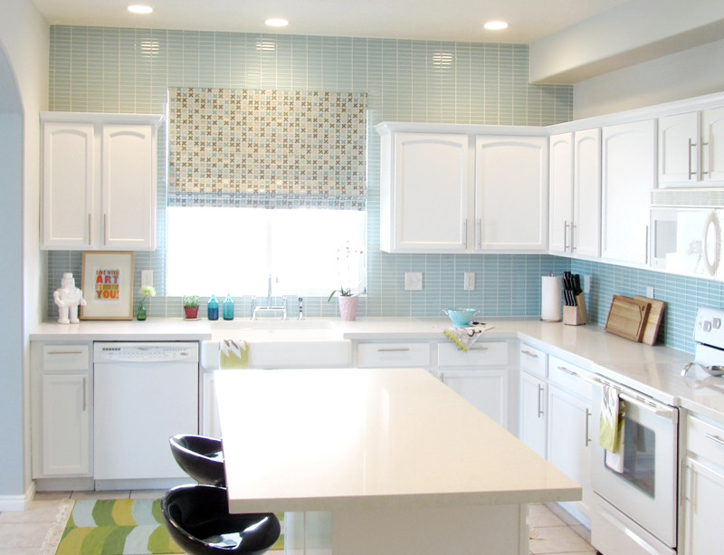 Blue Kitchen Tile Backsplash
 Make the Kitchen Backsplash More Beautiful