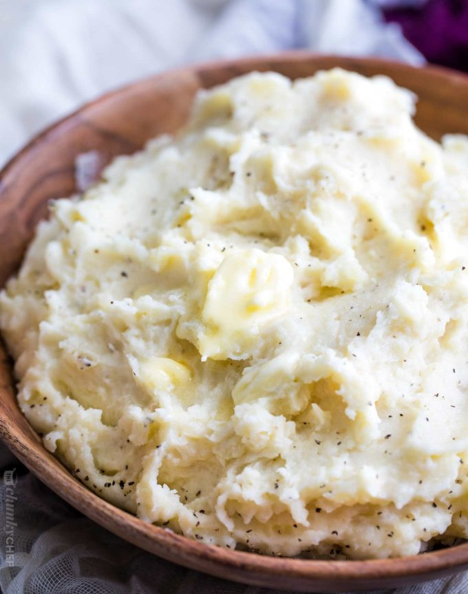 Boiling Potatoes For Mashed Potatoes
 Homestyle Crockpot No Boil Mashed Potatoes The Chunky Chef