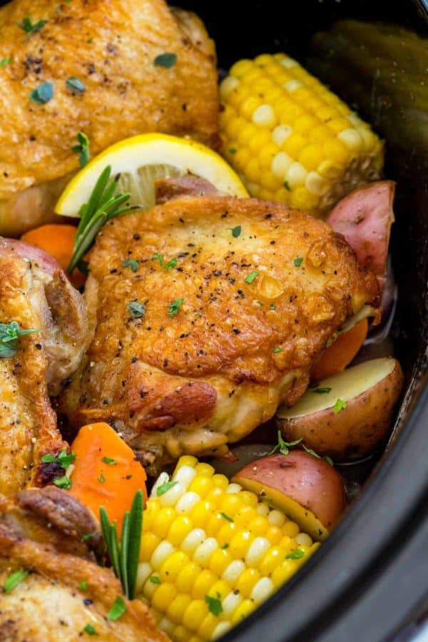 Bone In Chicken Thighs Slow Cooker
 Slow Cooker Chicken Thighs with Ve ables Jessica Gavin
