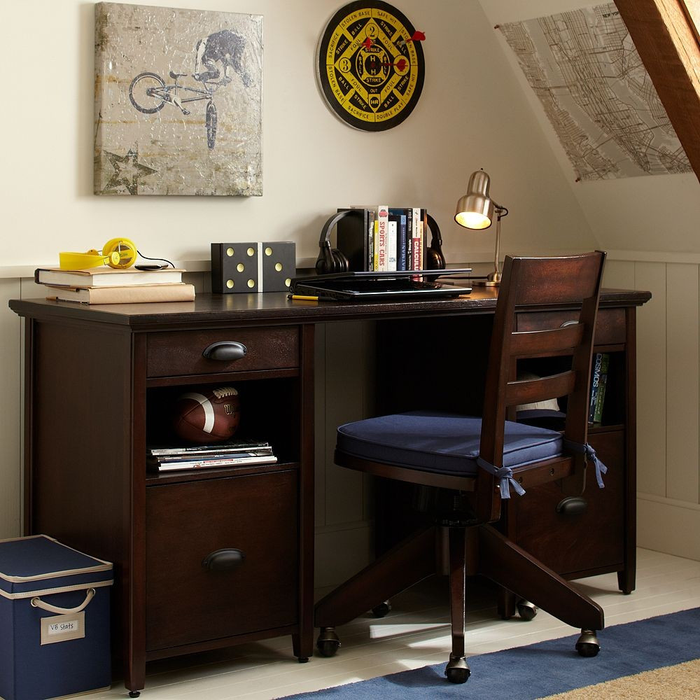 Boys Bedroom Desk
 Study Space Inspiration for Teens